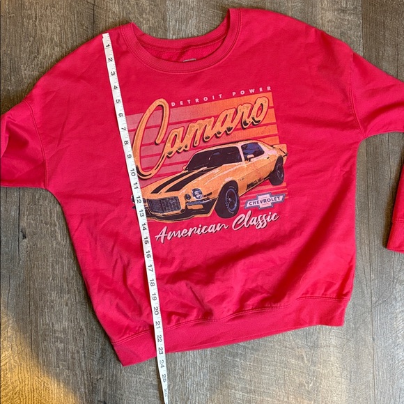 GM General Motors Chevrolet Camaro American Classic Car Red Sweatshirt size M - Picture 11 of 12